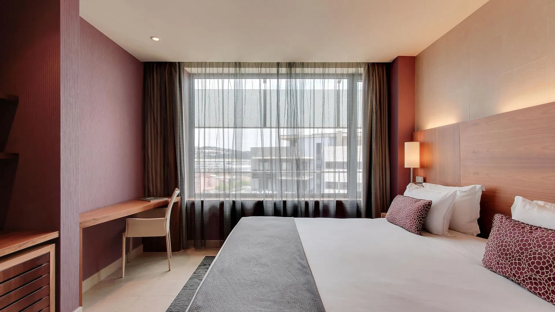 Hotel Badalona Tower