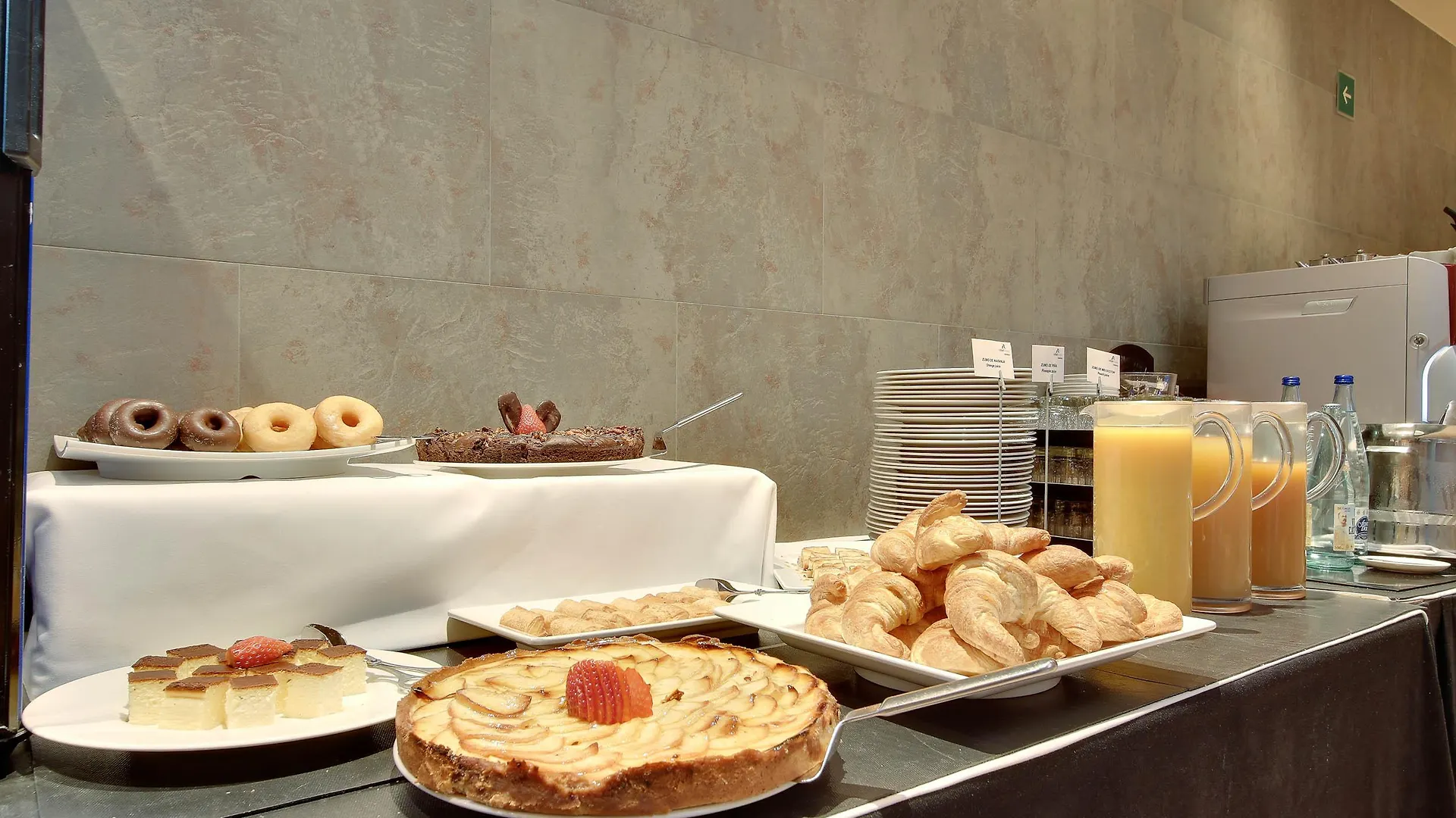 Hotel Badalona Tower