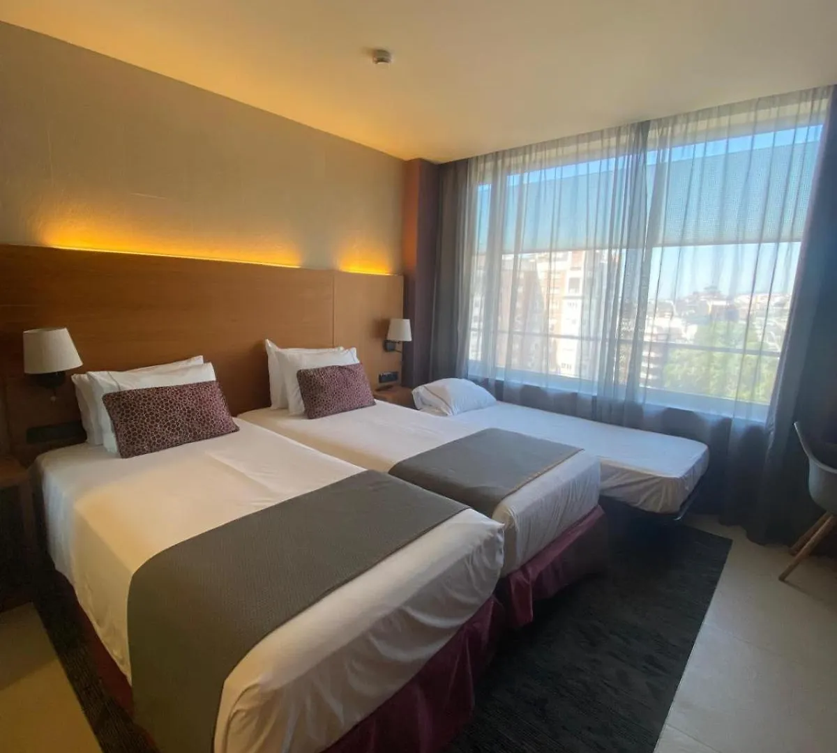 Hotel Badalona Tower