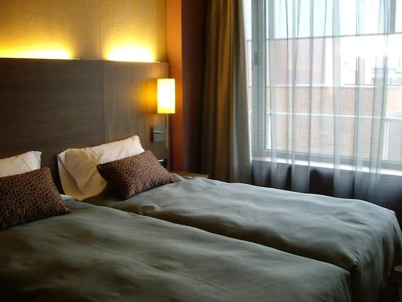 Hotel Badalona Tower
